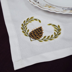 Classic Pinecone Wreath Napkin Corner