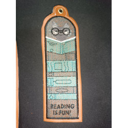 Reading Is Fun Cat keyfob