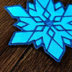 FSL Crystal Prism Snowflake