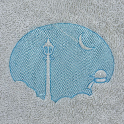 Lamppost Winter Embossed 