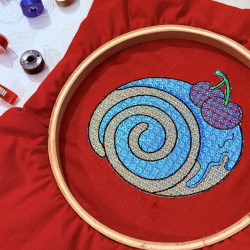 Swiss Roll Mylar Applique