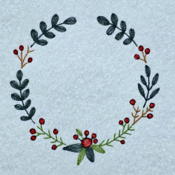Christmas Berry And Leaves Wreath