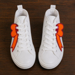 Classic Bow Shoe Wing