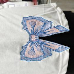 Classic Lace ITH Split Bow
