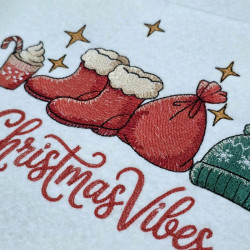 Comfy Christmas Vibes Quote