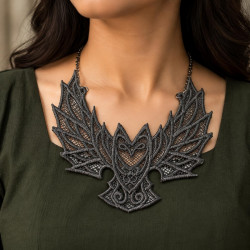 Gothic Wing Crest Neck Piece FSL