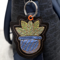 Green Leaf Pot Key Fob