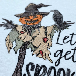 Halloween Pumpkin Scarecrow