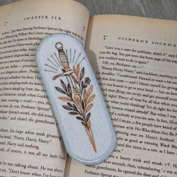 Radient Leaves ITH Bookmark