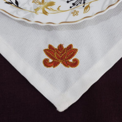 Soft Petal Lily Napkin Corner