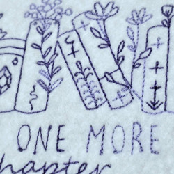 Just One More Chapter Books ITH Mug Rug