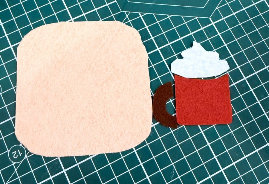 How-to-Make-an-ITH-Appliqué-Coaster-Cut-Base-Backing-appliqué-Fabrics How-to-Make-an-ITH-Appliqué-Coaster-Cut-Base-Backing-appliqué-Fabrics