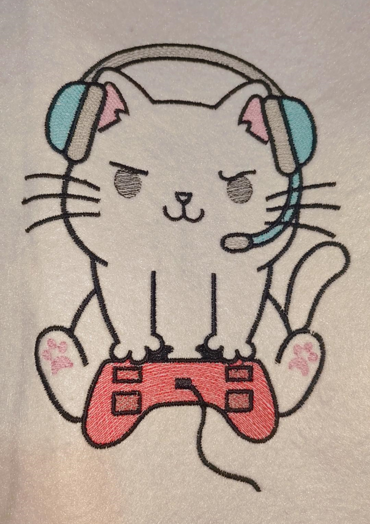 Cute Cat With Headphones Embroidery Design