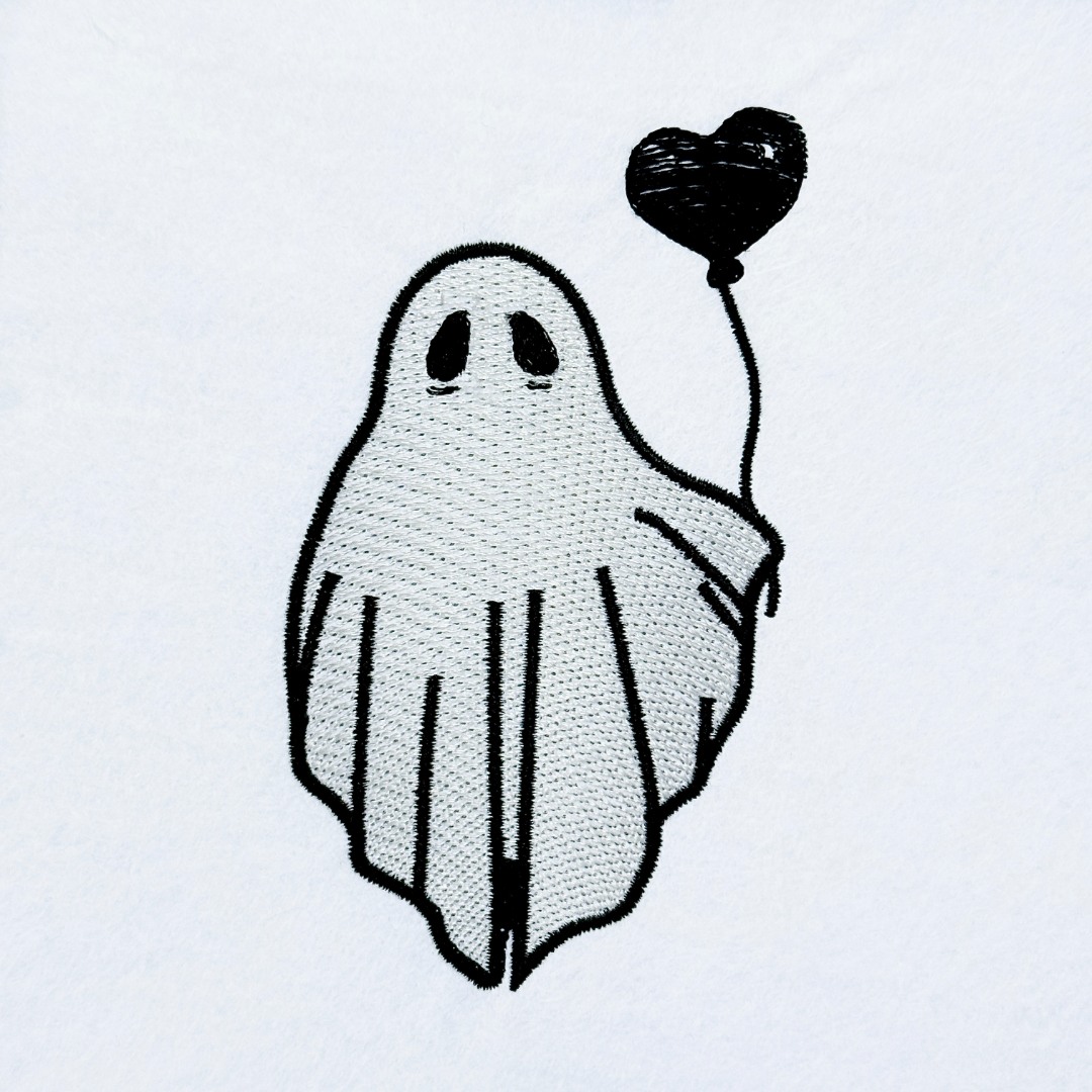 Ghost With Heart Balloon Ghost With Heart Balloon