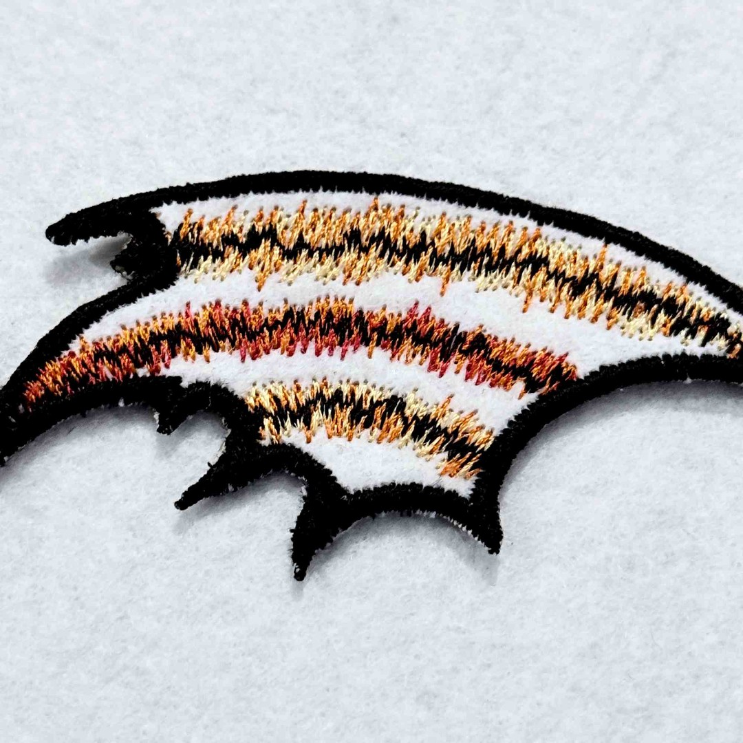 Striped ITH Shoe Wing