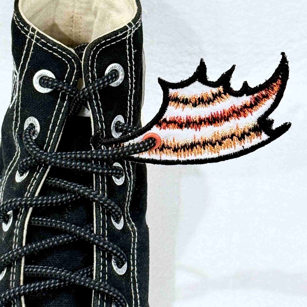Striped ITH Shoe Wing