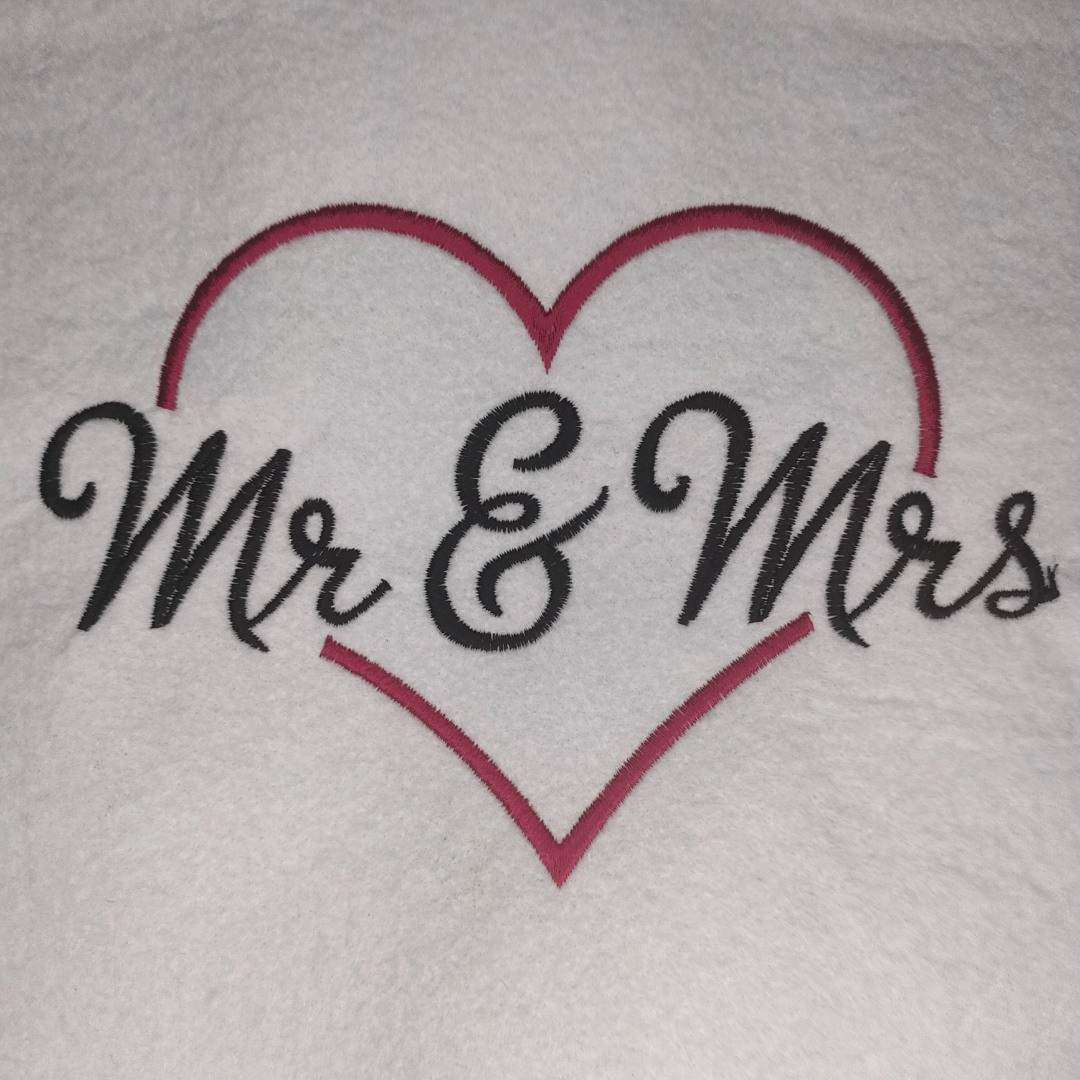 Mr & Mrs in Heart Mr & Mrs in Heart
