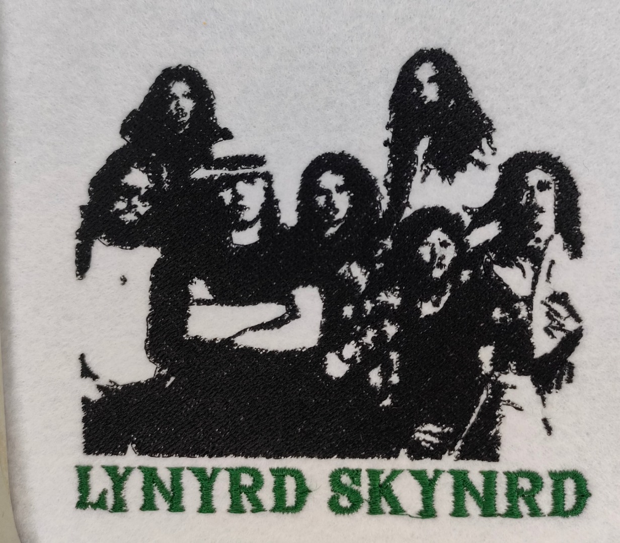  Lynyrd Skynyrd 