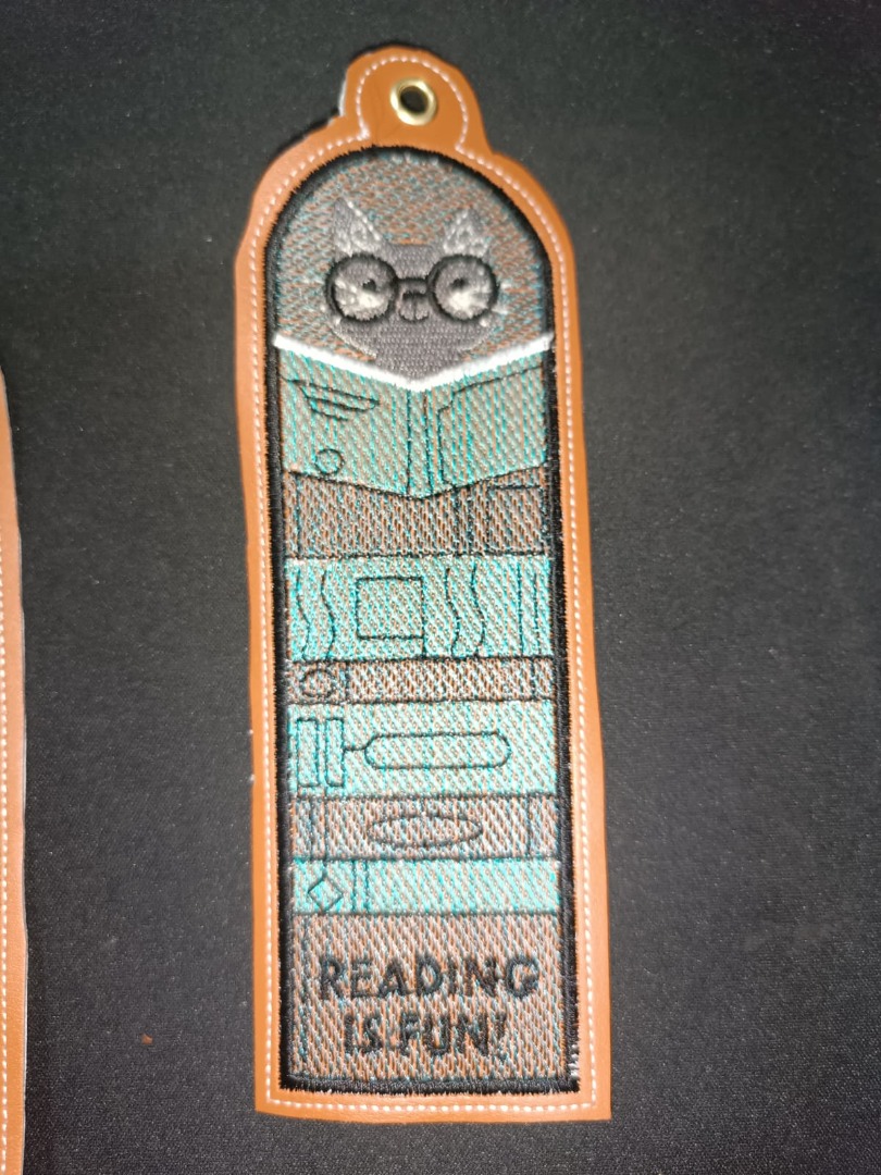 Reading Is Fun Cat keyfob Reading Is Fun Cat keyfob