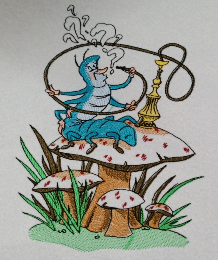 Caterpillar Hookah Smoking Caterpillar Hookah Smoking