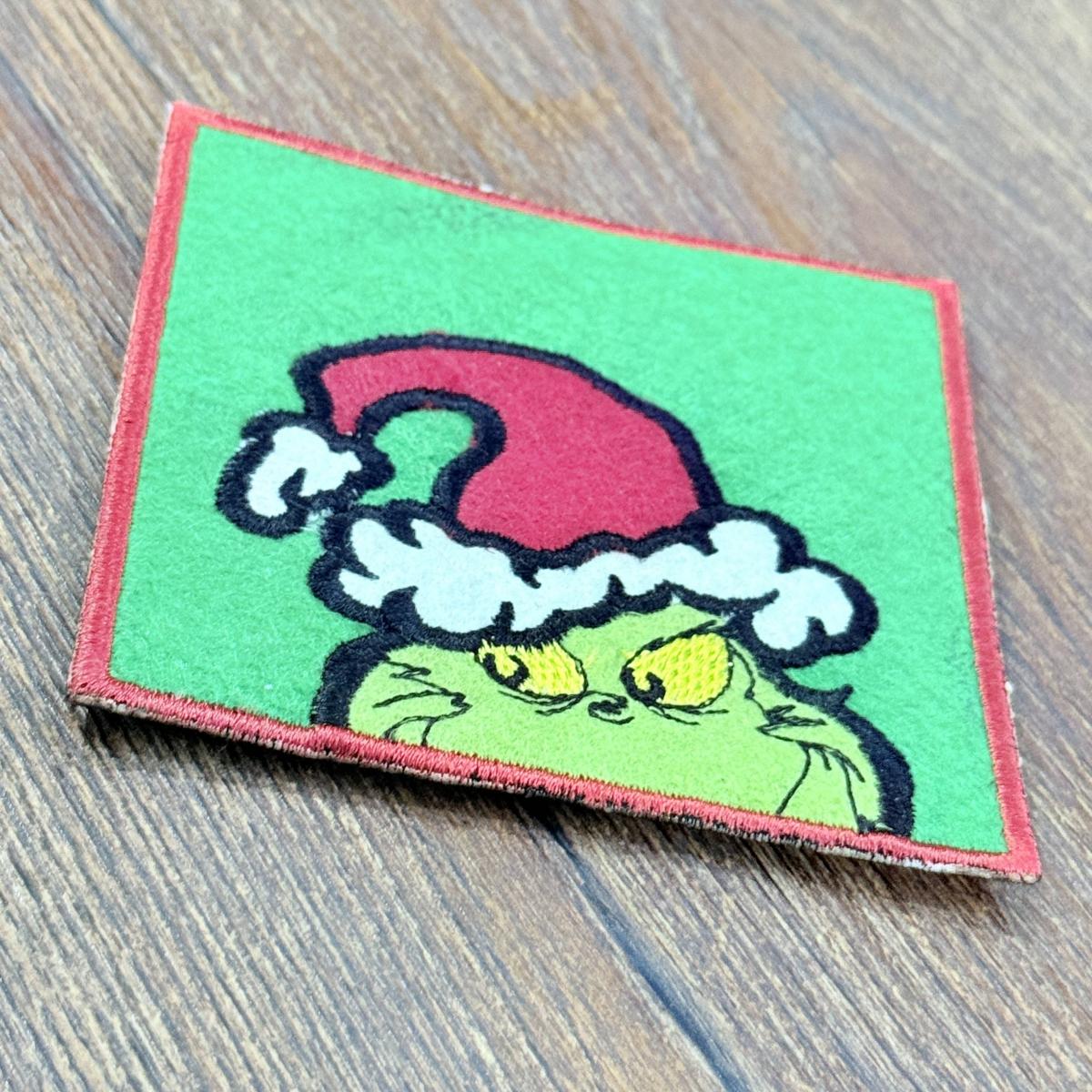 Nosey Christmas Thief Coaster ITH Nosey Christmas Thief Coaster ITH